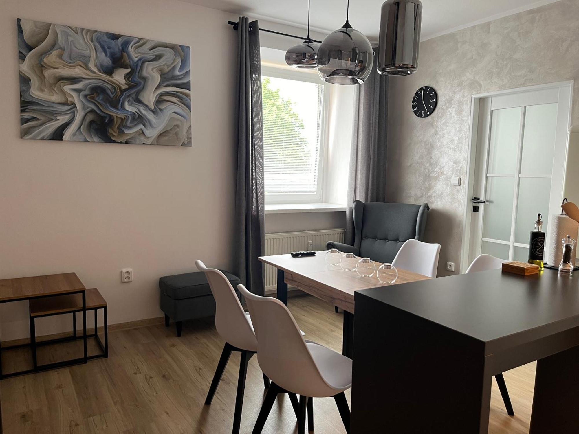 Апартаменты Apartman Na Namesti Opocno Экстерьер фото