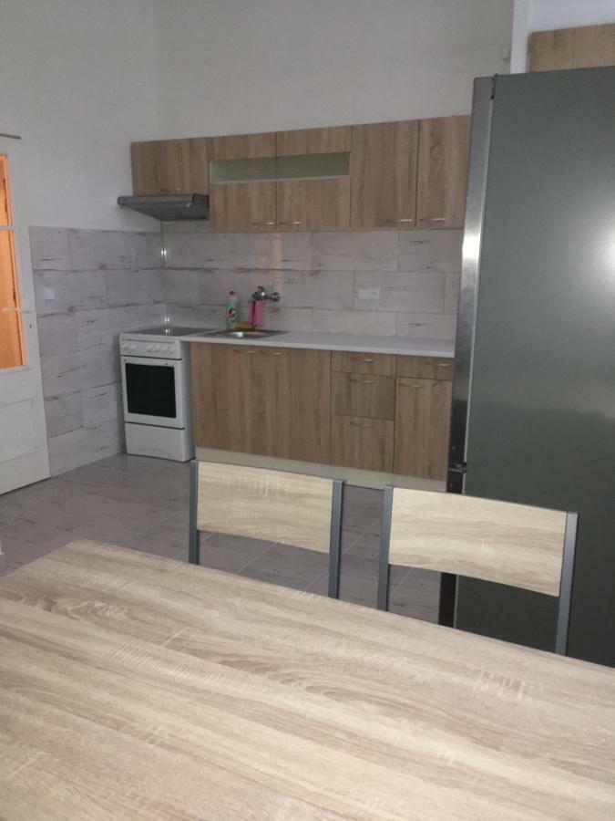 Апартаменты Apartman Na Namesti Opocno Экстерьер фото